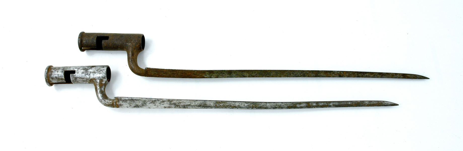 ENGLISH BAYONETS (2)