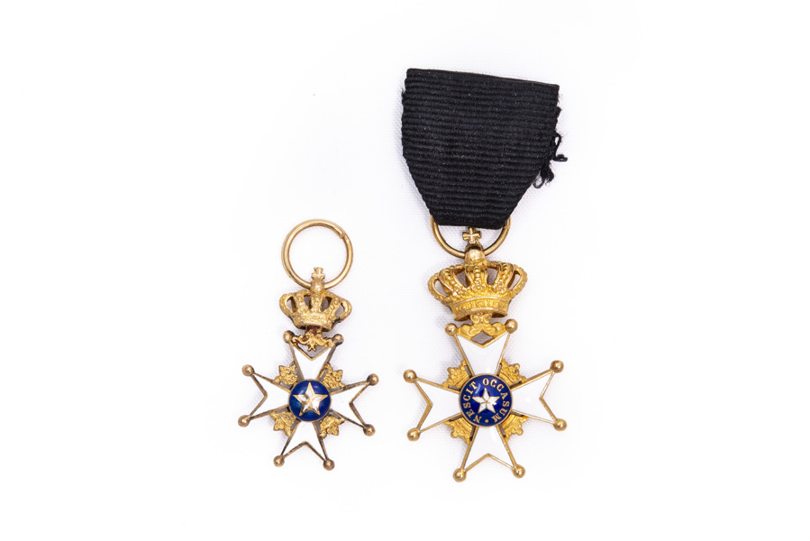 ORDER OF THE NORTH STAR MINIATURES (2)