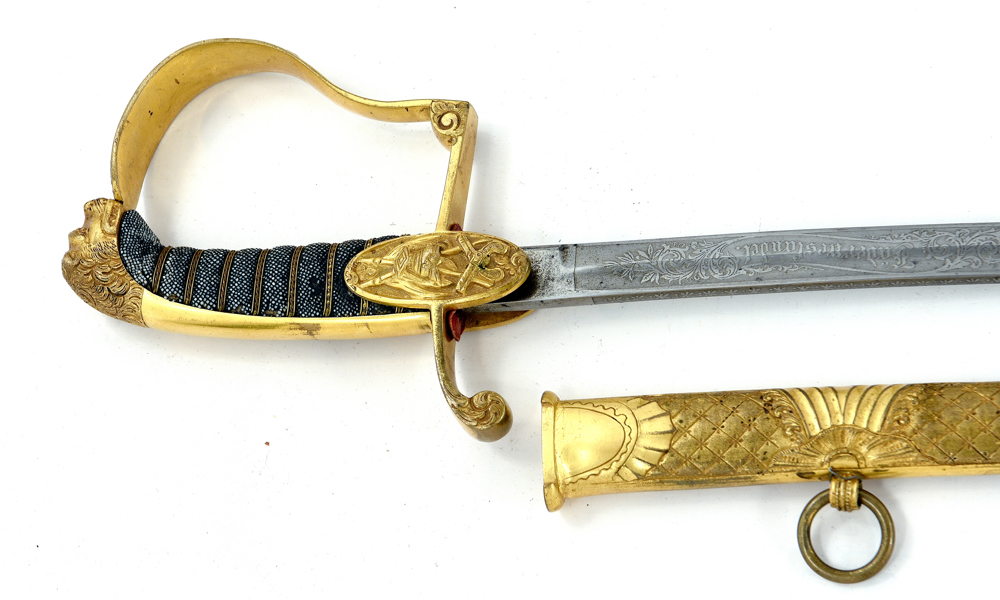 OFFICERS SABEL LIVGARDET TILL HÄST