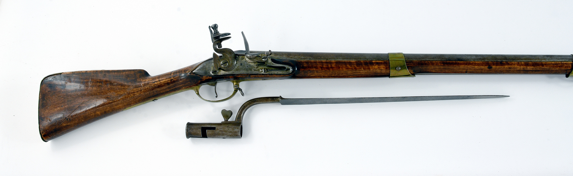 DRAGONGEVÄR m/1778 MED BAJONETT